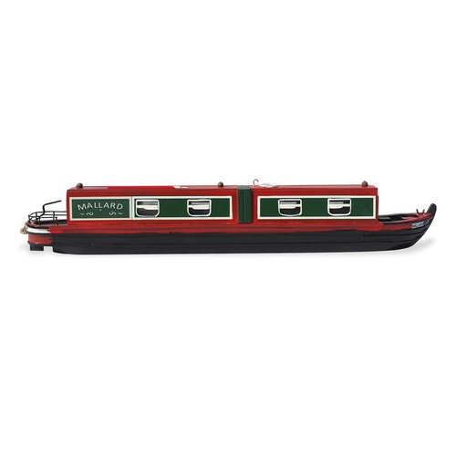 Wooden mallard model canal - wooden,